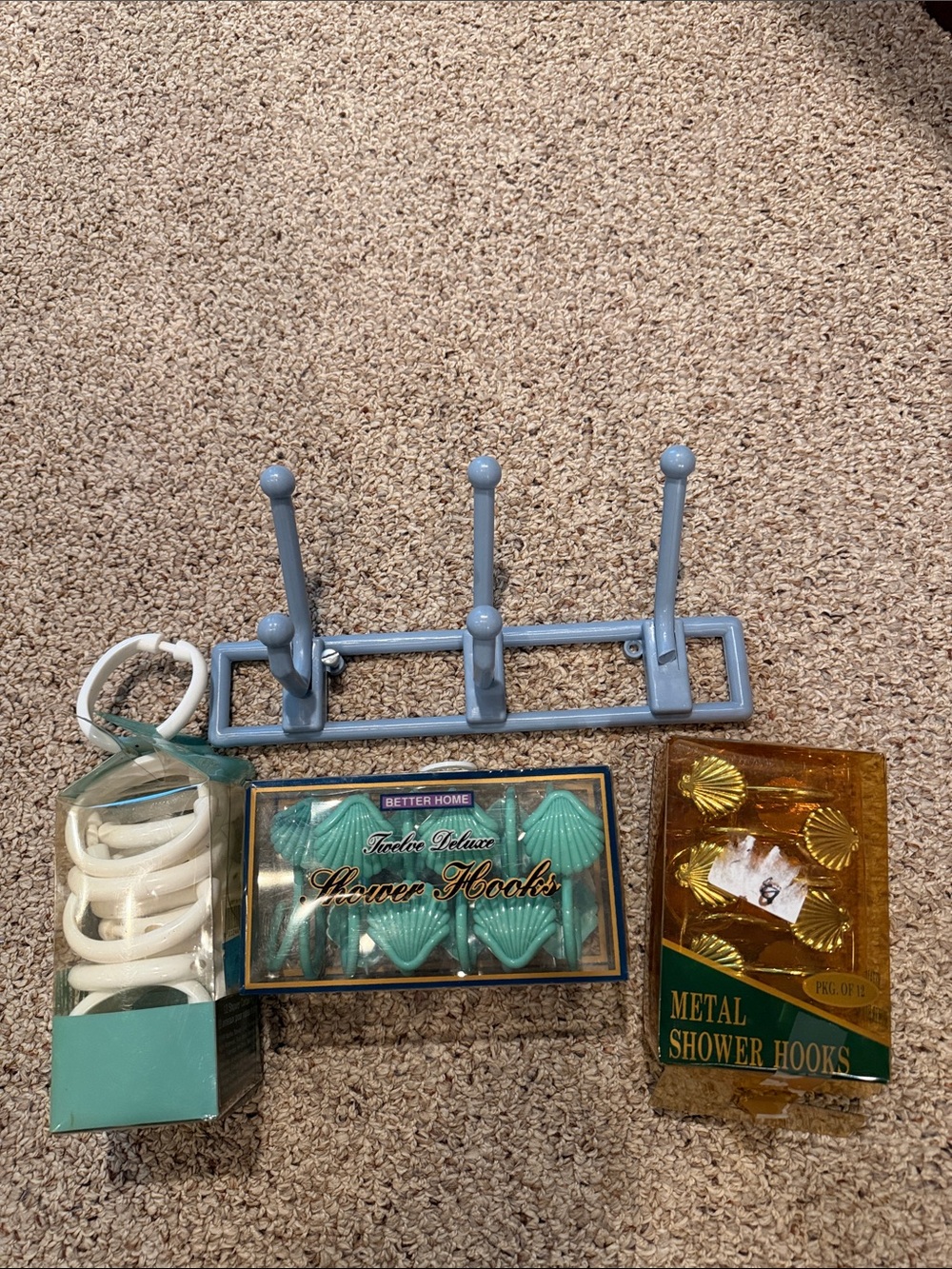 Better Homes And Gardens Light Blue Hook Rack with Teal Shell Shower Hooks
